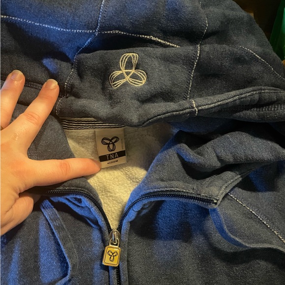 TNA Aritzia Blue Logo Hoodie Size Medium - Picture 15 of 16